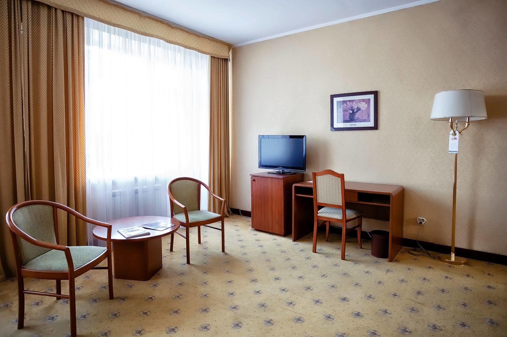 City Hotel Tien Shan Koktobe Exterior foto
